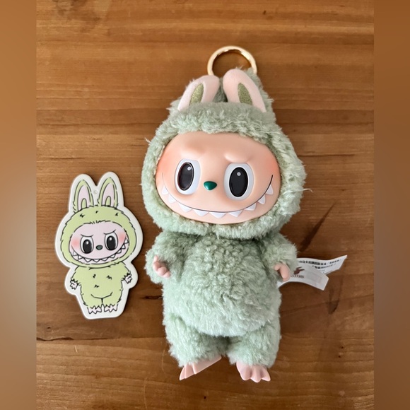Labubu Accessories - Green Plush Bunny Toy with Keychain